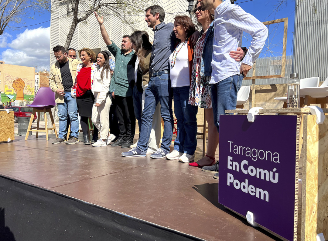 Foto de família de l'acte de presentació del candidat Jordi Collado. Foto: ACN