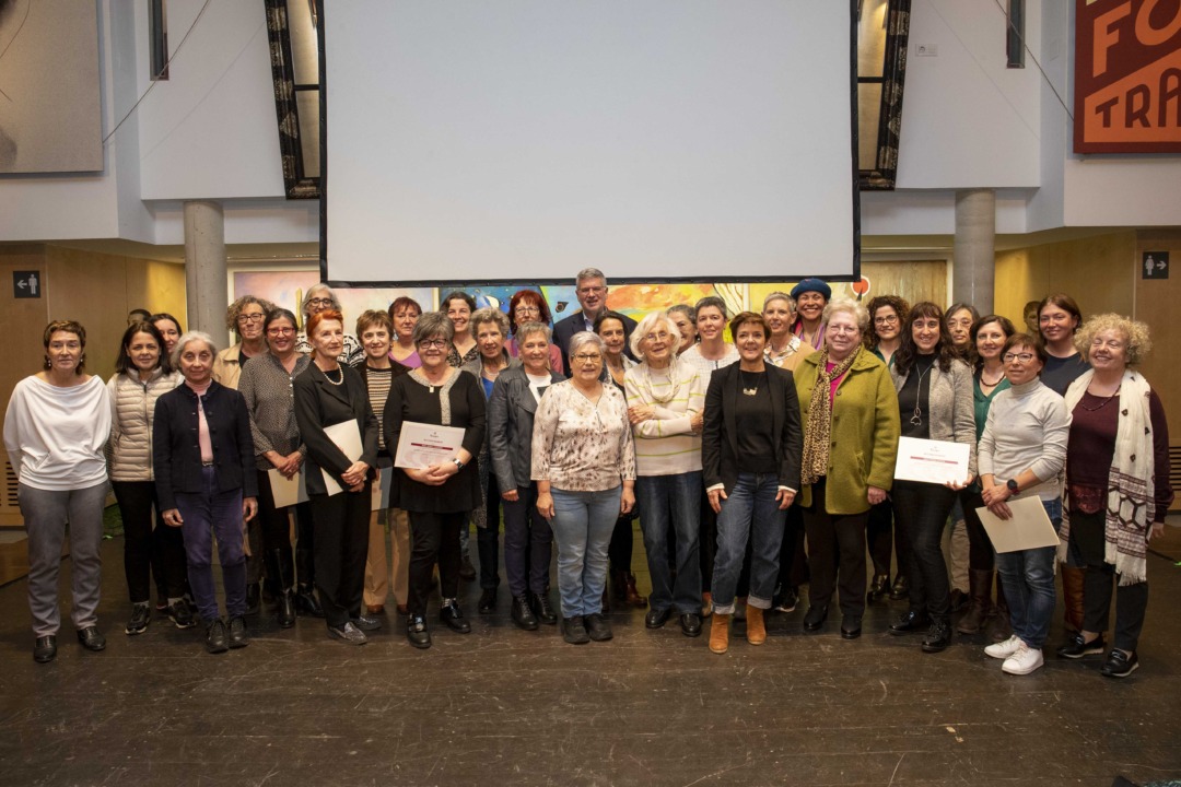 Foto de família de les participants en el projecte. Foto: Tjerk van der Meulen