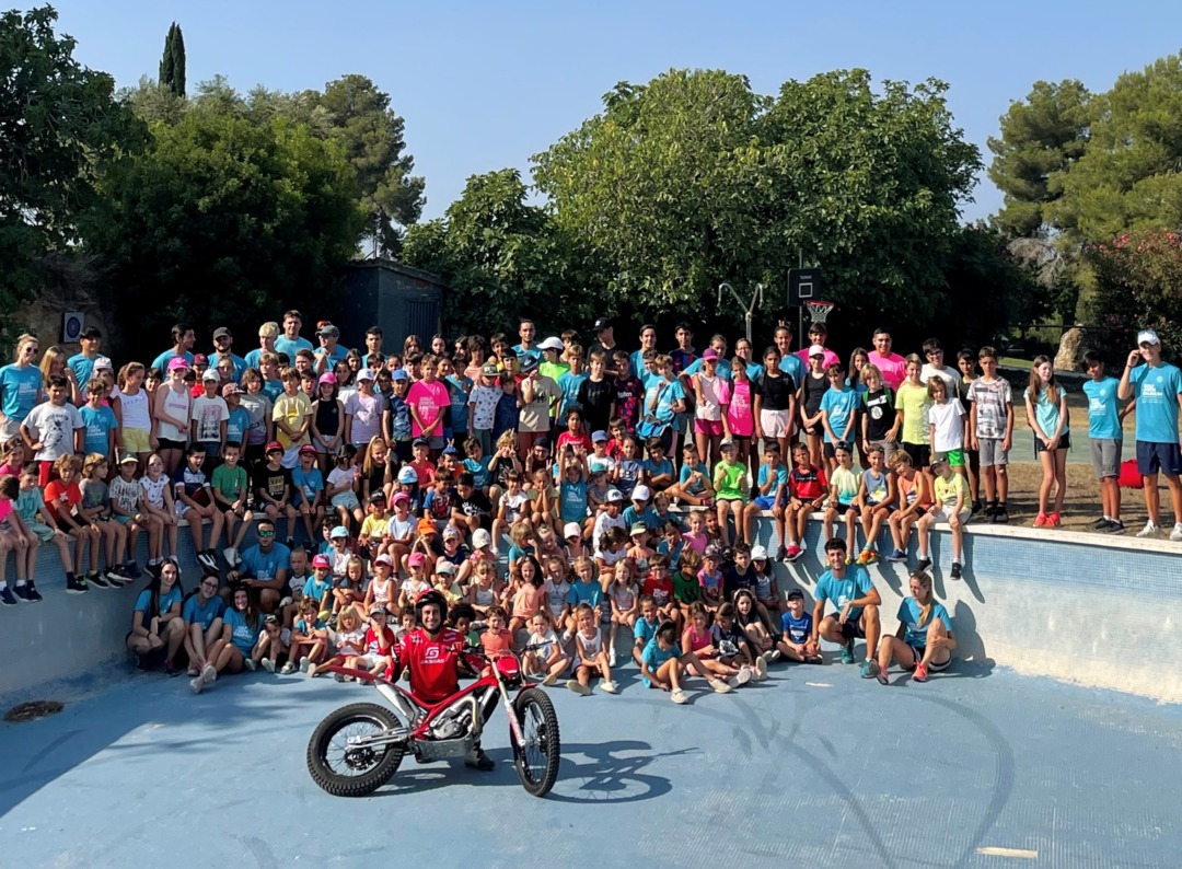 Una imatge de l'Stage de 2022 amb el tarragoní Albert Cabestany, campió del món de trial. Foto: Cedida