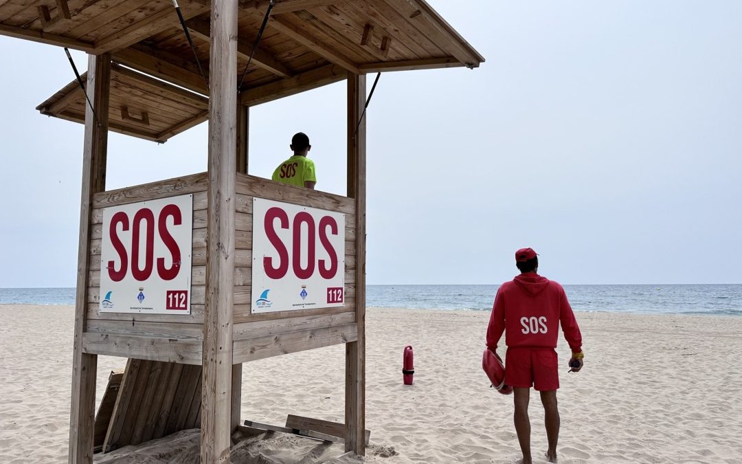 S’inicia el servei de vigilància i socorrisme a les platges de la Paella i de Baix a Mar