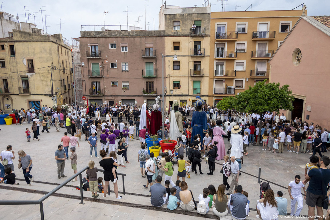 La processó va recórrer els carrers de la part alta. Foto: Cedida