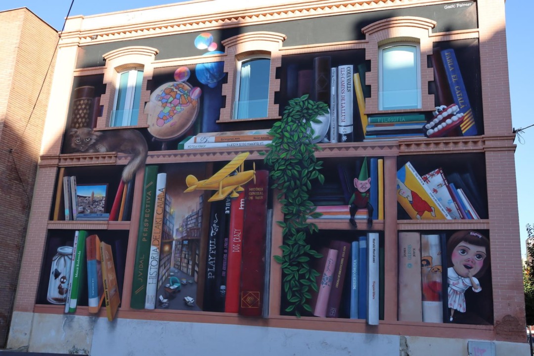 El mural de la Biblioteca Xavier Amorós. Foto: Cedida