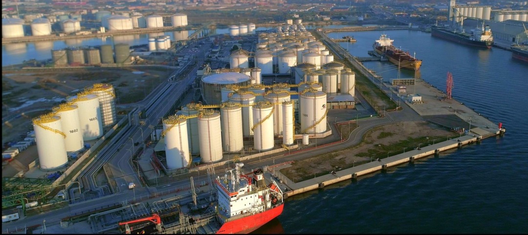 Imatge de la terminal de Vopaq Terquimsa al Port de Tarragona. Foto: Cedida