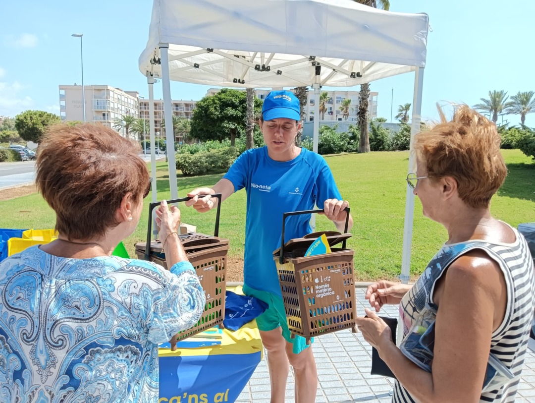 Un punt informatiu de la campanya. Foto: Cedida