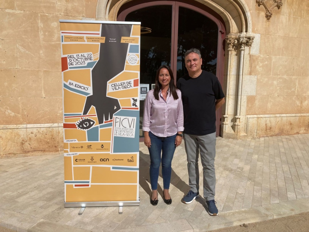 La regidora de Turisme de Vila-seca, Lluïsa Clavé, amb el director del FICVI, Josep Varo. Foto: Tots21