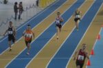 Els equips veterans del Club Atletisme Tarragona, al català de clubs indoor