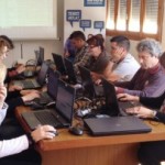 La Diputació posa en marxa la 5a edició de la TINETaula per a difondre l’ús d’Internet