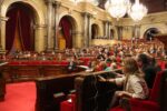 El Parlament dóna 15 dies al Govern per publicar el conveni amb la Caixa per BCN World