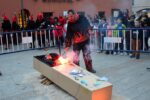 Roda de Berà acomiada el Carnaval amb l’enterrament del Rei Carnestoltes