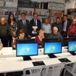 La Llar de Jubilats de Torredembarra renova l’aula d’informàtica