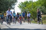 Més de 300 persones pedalen a la 13a Bicicletada Popular de La Pobla