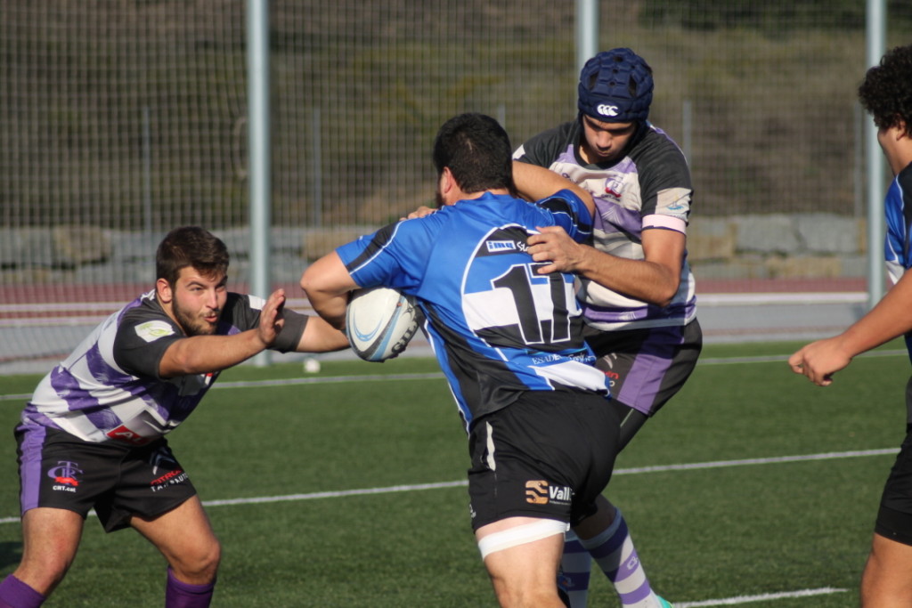 Una jugada del partit del Rugby Tarragona contra el Sant Cugat. Foto: Cedida
