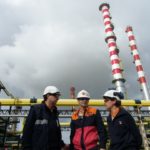 Una columna de 95 metres i 28 milions d’euros feta a Vila-seca millora l’eficiència de Repsol