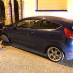 Un conductor que s’hauria adormit causa danys a tres vehicles estacionats a Torredembarra