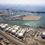 La vaga atura el Port i la indústria química