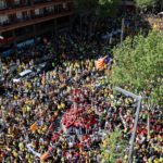Entre 315.000 i 750.000 persones omplen el Paral·lel i la plaça Espanya amb el crit “Us volem a casa”