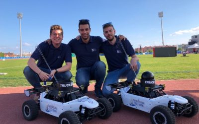 Tres estudiants han construït els cotxes que transporten el material d’atletisme dels Jocs