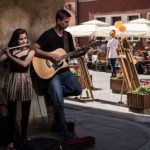 Les acreditacions per als artistes regula amb èxit la música al carrer a Tarragona