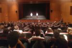 Una obra de teatre sensibilitza més de 400 alumnes de l’Institut Joan Guinjoan sobre de les addiccions a les xarxes socials