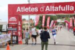 Més de 900 persones, entre adults i infants, participen a la Cursa de l’1 de maig d’Altafulla