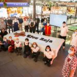 Els mercats municipals commemoren el Dia Mundial de la Creu Roja