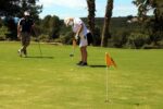 Els amants del golf, el pàdel i el tennis comencen a omplir les instal·lacions esportives a Tarragona