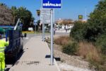 Instal·lada la nova senyalització vertical a Vila-seca, que limita la velocitat a 30 km/h