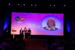 Emotiu homenatge a Montserrat Carulla en l’acte inaugural del FIC-CAT