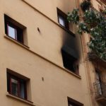 Nou ferits en un incendi a la tercera planta d’un hotel de Barcelona