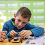 Els experiments BASF Kids’ Labs porten l’Hidrogen verd a Marchamalo
