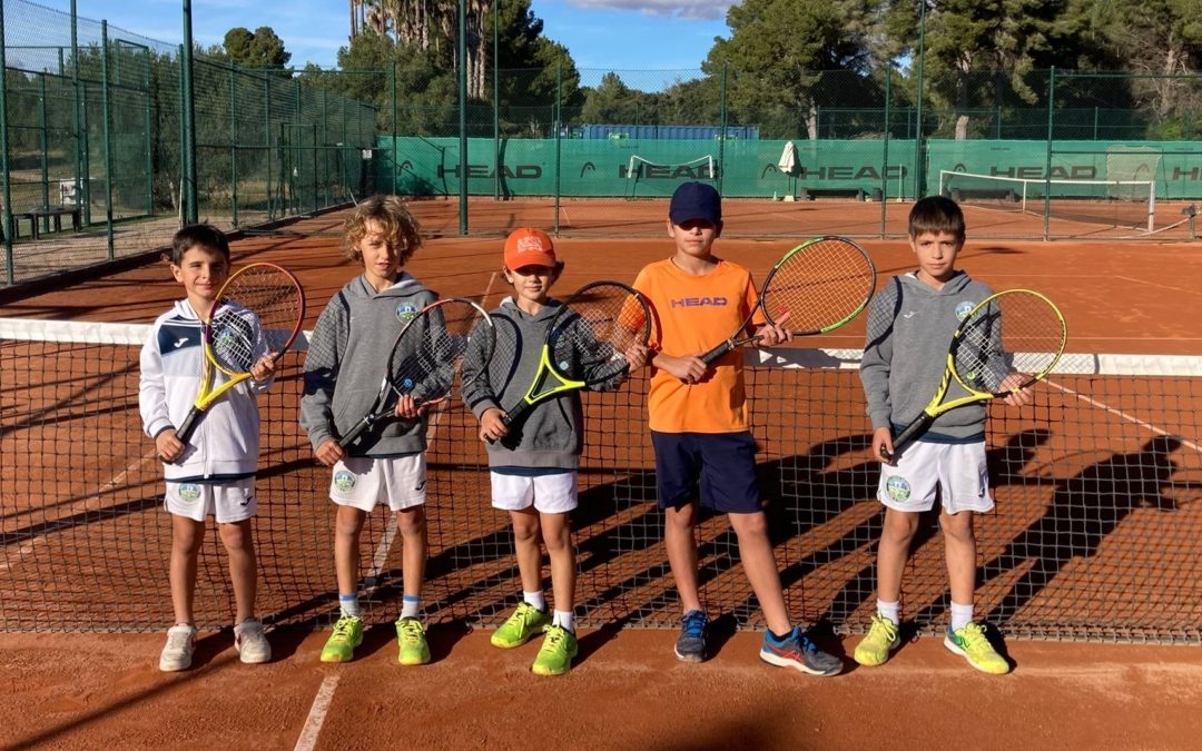 10 equips de tennis del Golf Costa Daurada competeixen a la Lliga Catalana