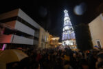 La Pobla omple els carrers per participar dels actes de Nadal