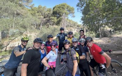 Els bikers del Golf Costa Daurada recorren Tarraco
