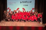 Vídeos i imatges: El Metropol es tenyeix de grana en la jornada del voluntariat de “la millor lliga del món”