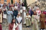 Vídeos: Constantí se supera amb una Passió que culmina la Setmana Santa
