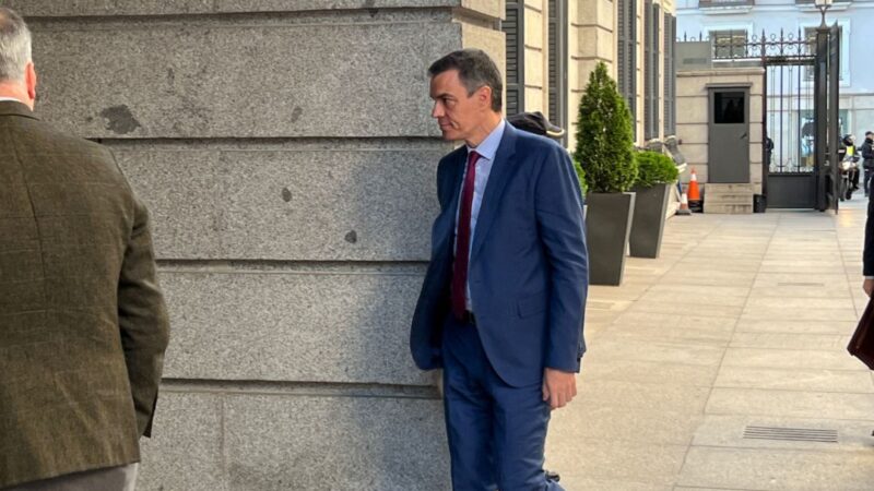 Pedro Sánchez es planteja si deixa el cap del Govern