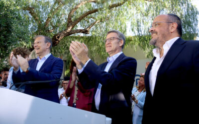 Feijóo i Fernández erigeixen el PP com ‘la casa del catalans cansats de mals polítics’