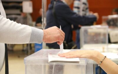 Obren els col·legis electorals amb més de 5,7 milions catalans cridats a les urnes