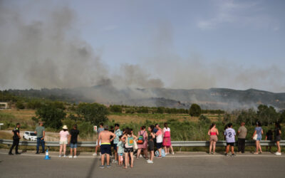 Estabilitzat l’incendi de Montblanc i es permet els evacuats tornar al càmping afectat