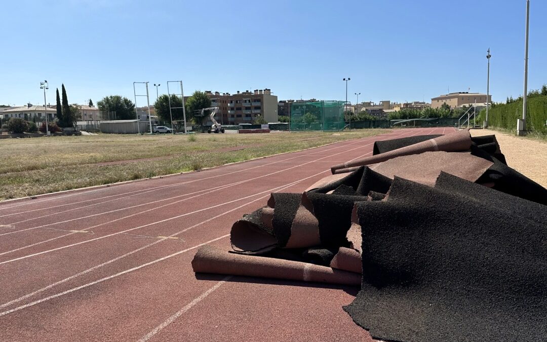 Torredembarra inicia les obres de renovació del paviment de la pista d’atletisme