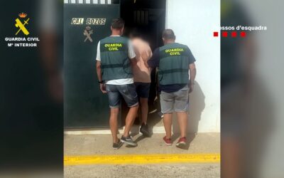 Vídeo: Detenen un atracador a l’Hospitalet que s’havia endut un botí de més de 100.000 euros d’un banc a Vinaròs