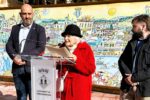 Inaugurat a Torredembarra el nou mural de Pilarín Bayés