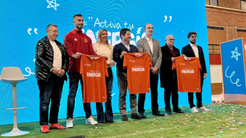 La Fundació Repsol activa l’energia esportiva dels més petits equipant 15 centres educatius